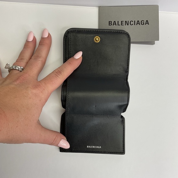 Balenciaga Compact, Black Leather Wallet Authentic - EUC - Picture 7 of 12